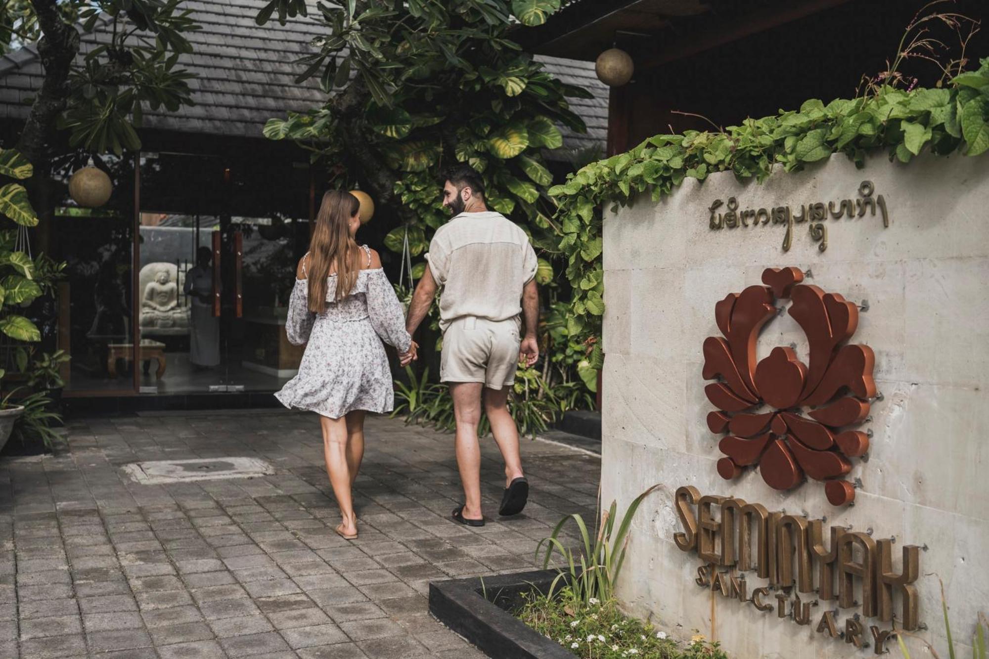 Seminyak Sanctuary Villa By Ini Vie Hospitality 레기안 외부 사진