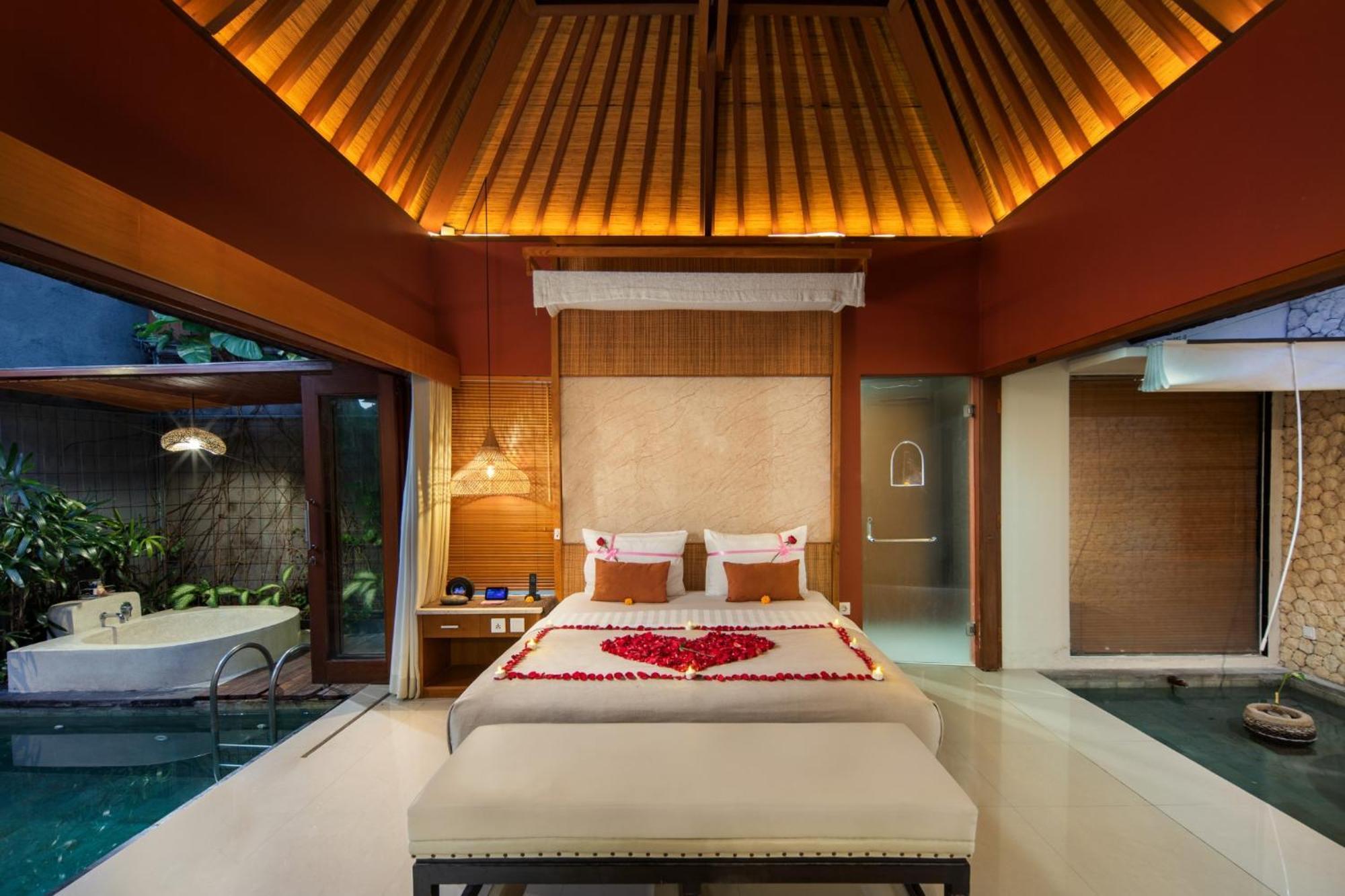 Seminyak Sanctuary Villa By Ini Vie Hospitality 레기안 외부 사진